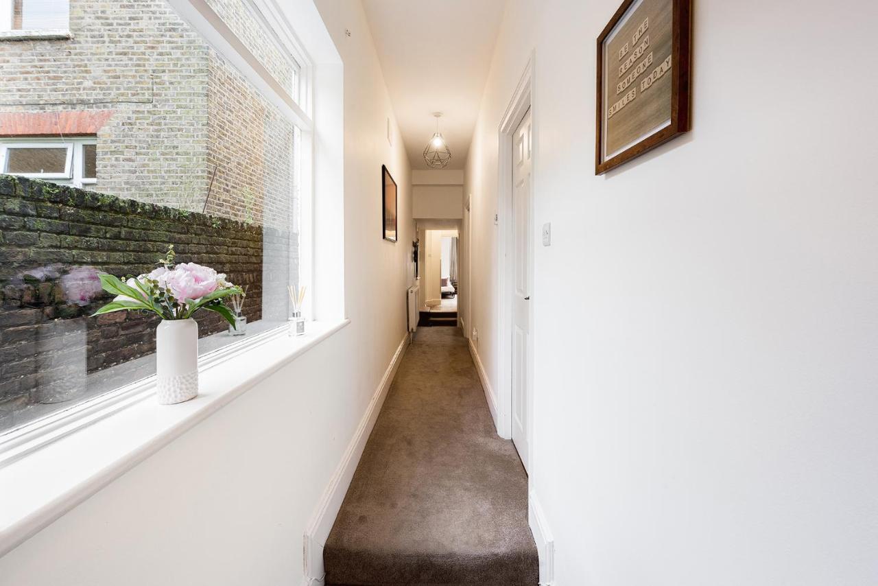 Heart Of Ealing Apartment With Garden Londres Exterior foto