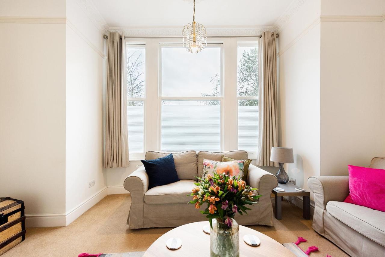 Heart Of Ealing Apartment With Garden Londres Exterior foto